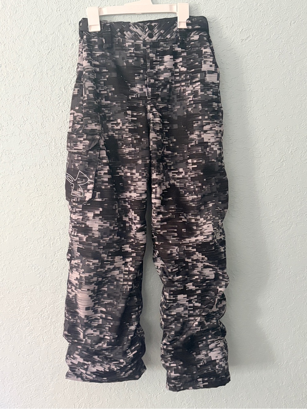 Under Armour Men's Digital Camo Ski Pants — Black & Gray